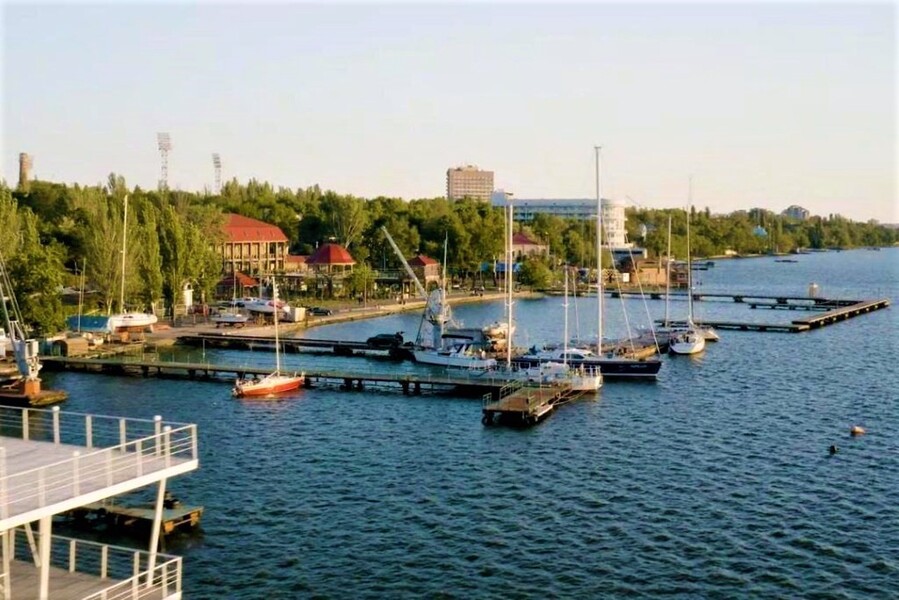 Яхт-клуб